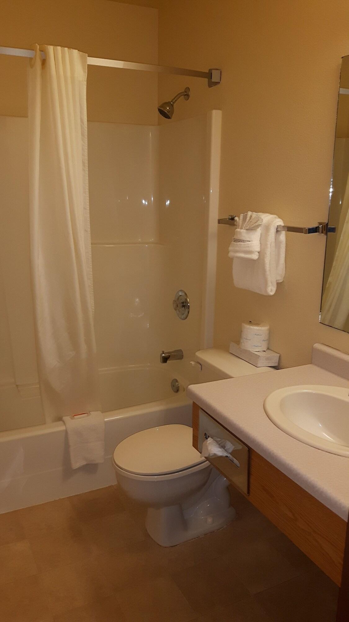 Super 8 By Wyndham Moose Jaw Sk Hotel Buitenkant foto