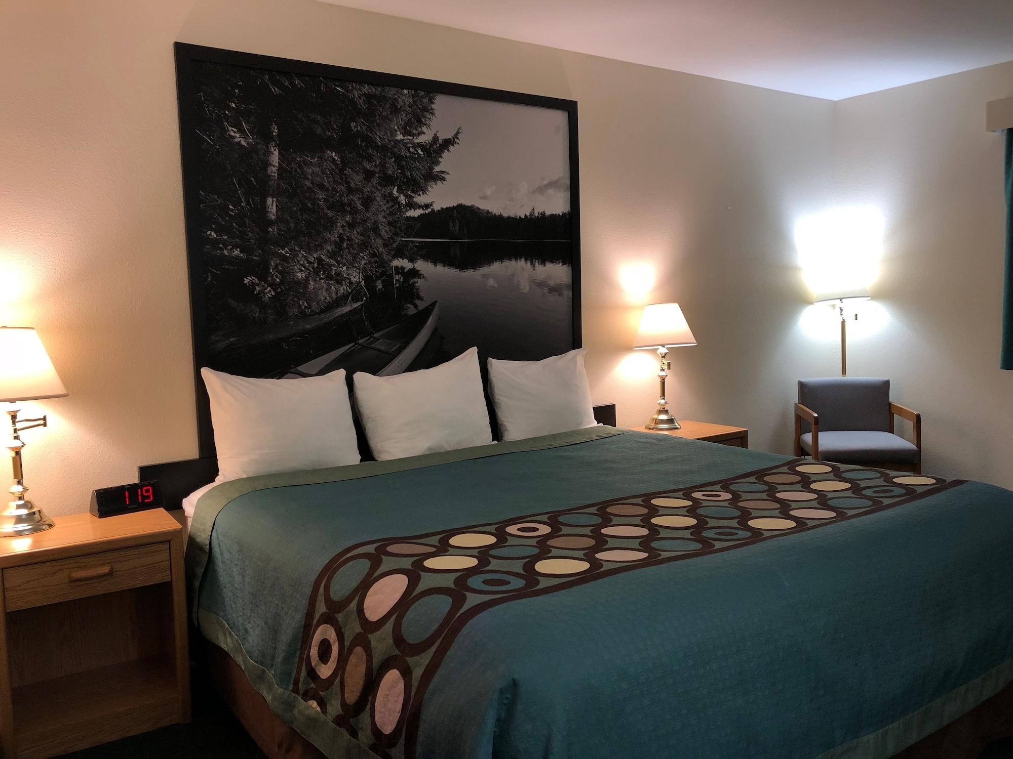 Super 8 By Wyndham Moose Jaw Sk Hotel Buitenkant foto