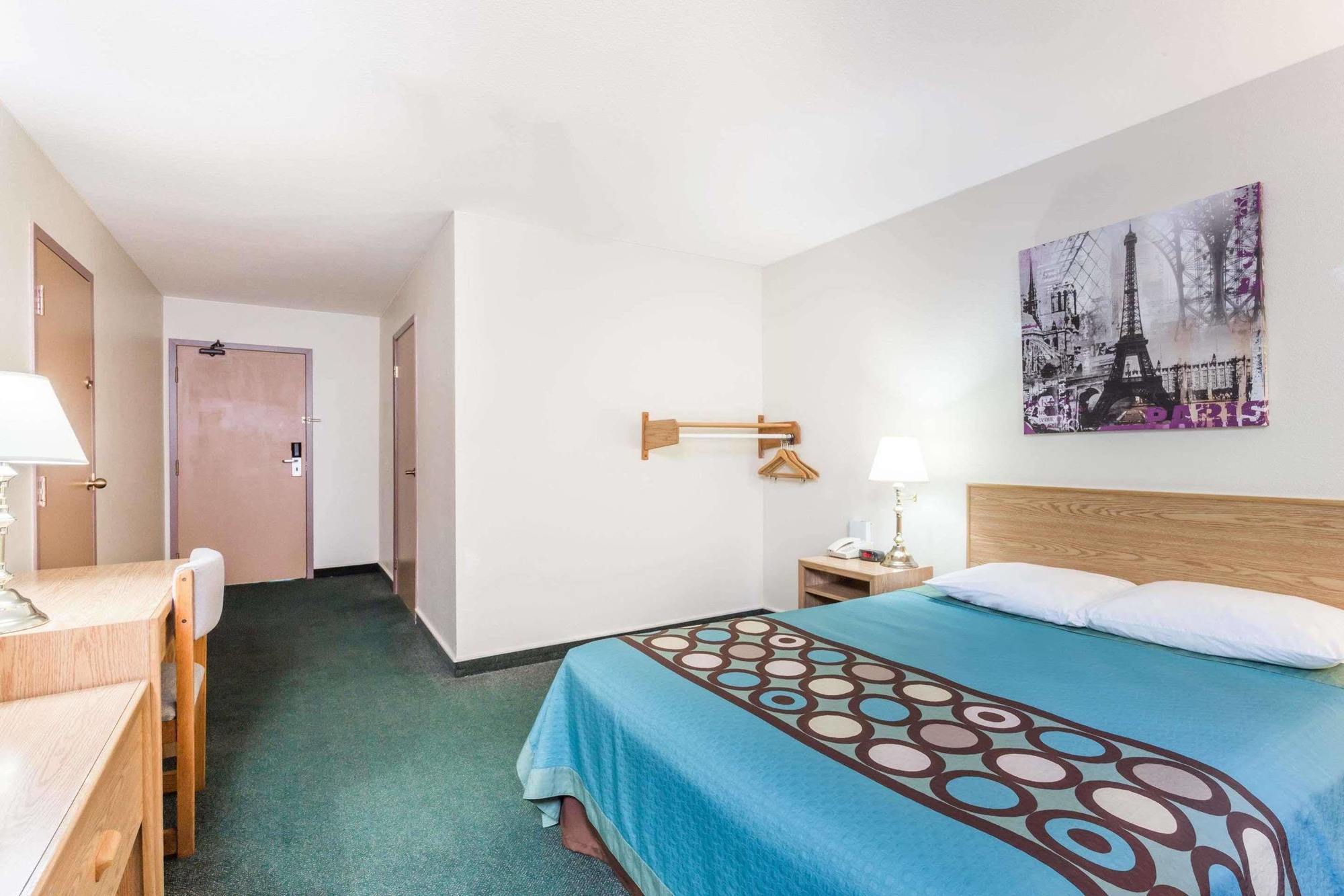 Super 8 By Wyndham Moose Jaw Sk Hotel Buitenkant foto