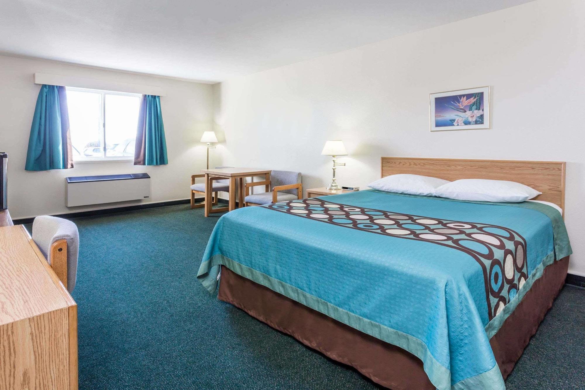 Super 8 By Wyndham Moose Jaw Sk Hotel Buitenkant foto